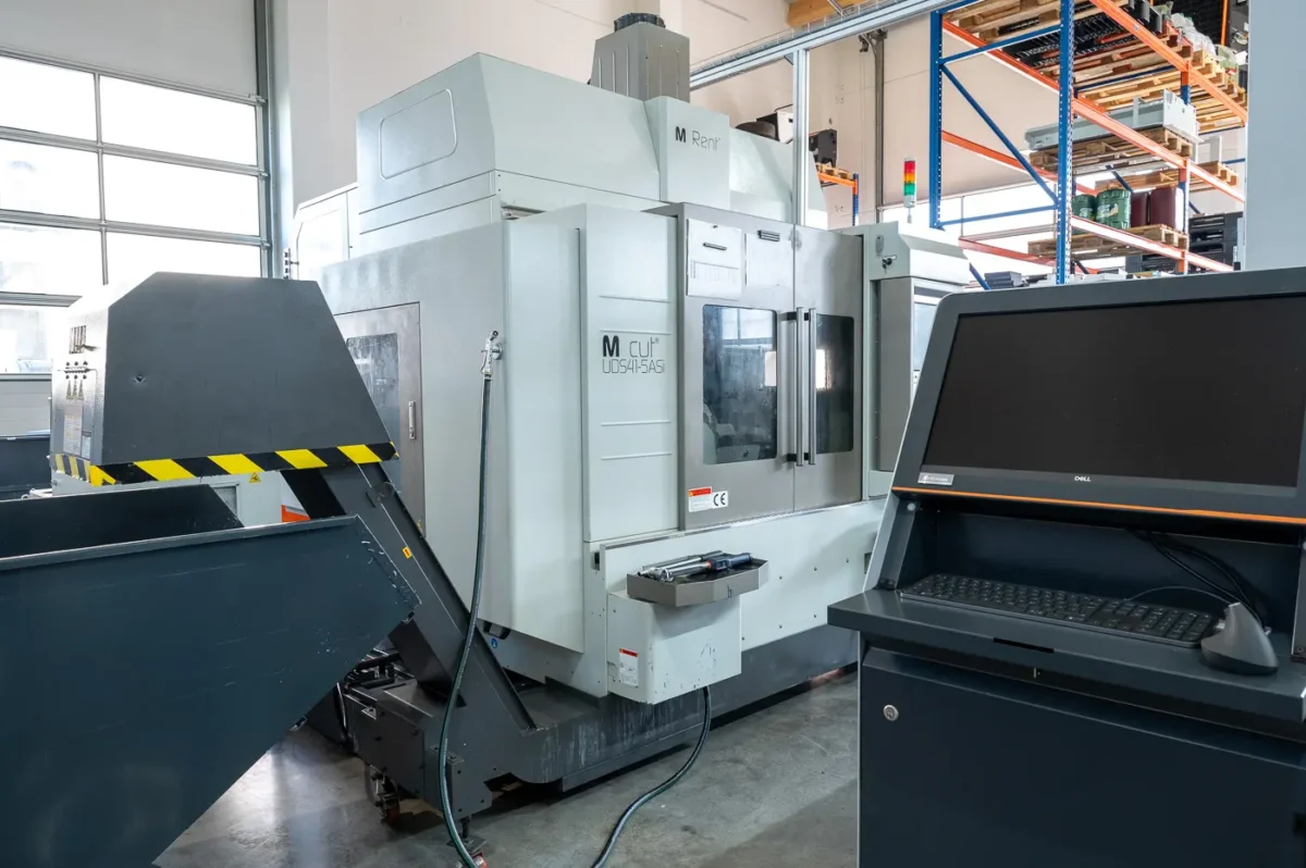 5-Achsen Bearbeitungszentren MT-CUT UDS41-5A